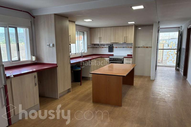 Foto fc628308-ac4e-4d31-b7c5-b0e6e6d28c90. Miete haus in partida cuadros . in Barx