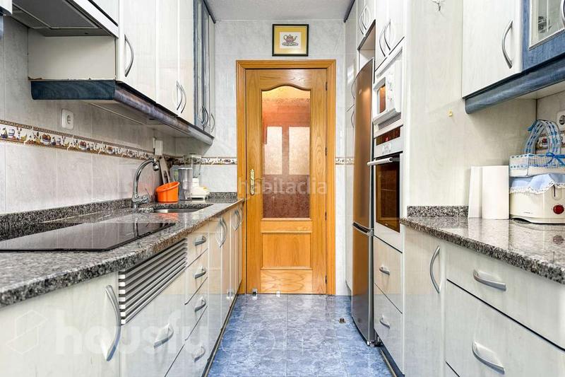Foto 5727c6ec-294a-45c6-a1ca-3b98e47a003e. Appartement dans cl villalon . dans La Serna Fuenlabrada