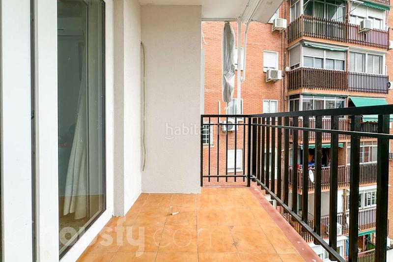 Foto f1df4c87-26a4-4780-b001-c65632d8f56e. Piso en cl villalon . en La Serna Fuenlabrada