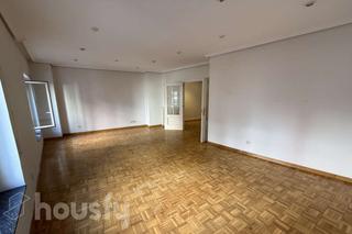 Location Appartement à Calle de evaristo san miguel .