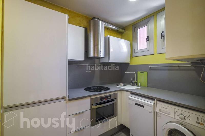 Foto a4e609f9-b464-4272-8d72-d58ec82f91f1. Appartement dans rambla de badal . dans Sants Barcelona