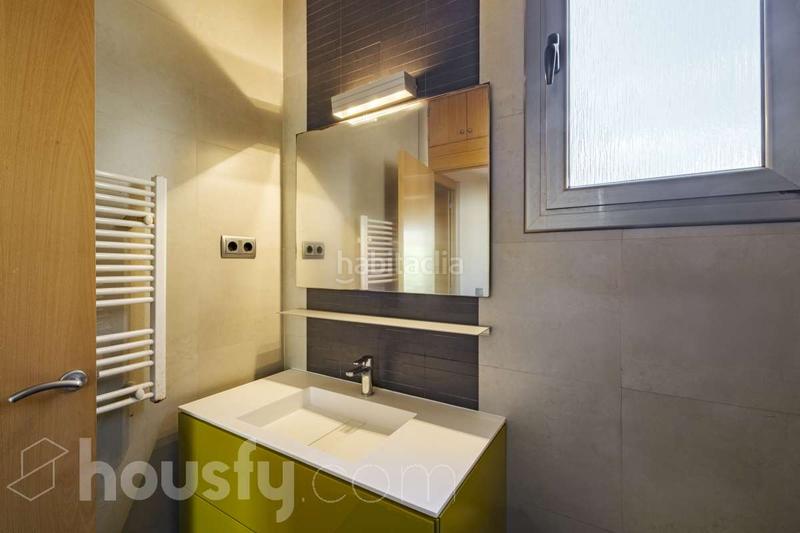 Foto 0bfb0015-5e1e-4b1b-9de6-a860f68ee299. Flat in rambla de badal . in Sants Barcelona