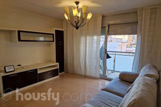 Rent Flat in Carrer de bacardí .
