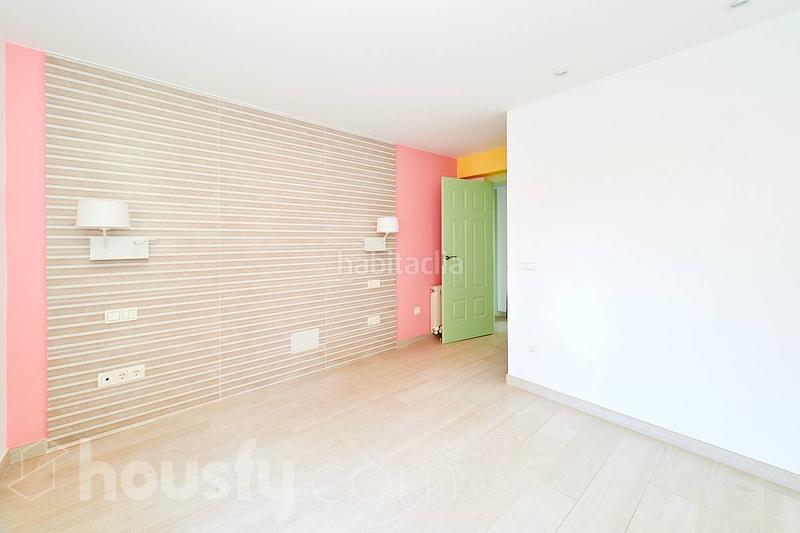 Foto f471b9cc-adef-4eca-b810-c685f74f83d3. Location appartement dans calle tierno galván . dans Cartagena