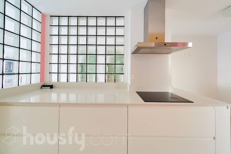 Foto 0d8f5a28-682a-4a89-9127-f4a002991dda. Rent flat in calle tierno galván . in Ensanche Cartagena