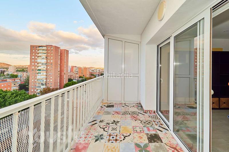 Foto 27888c6a-c494-42a0-a5fc-dac239a10789. Rent flat in calle tierno galván . in Ensanche Cartagena