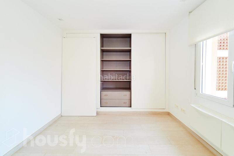 Foto d49c342d-5bb9-4c0e-91c4-1c03d5f3e264. Rent flat in calle tierno galván . in Ensanche Cartagena