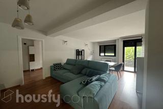 Flat in Calle Juan Bautista Monegro .