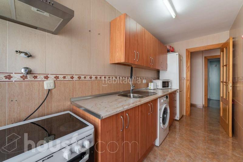 Foto ab4b5863-585e-4241-82ac-86c5dc9eb364. Pis a cl senda de pescadores a Playa de Granada Motril