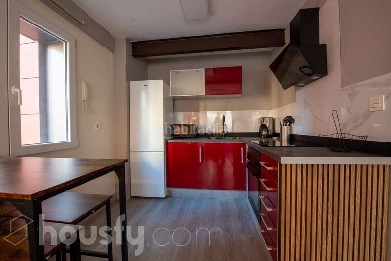 Foto 4166e838-a6ef-47ff-a0c3-5698d8e25910. Appartamento in calle marqués de san esteban . in Gijón