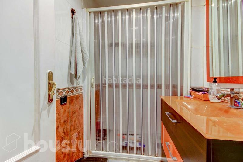 Foto bac6b065-a91c-4abd-8d5d-2881257941ea. Appartamento in av barcelona . in Santa Perpètua de Mogoda