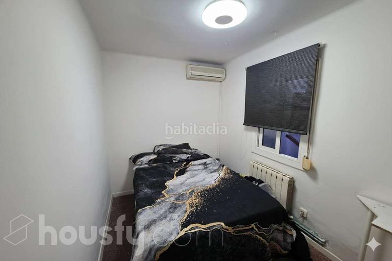 Foto 77edd810-7593-4095-b172-5112e5a696d9. Flat in av barcelona . in Santa Perpètua de Mogoda