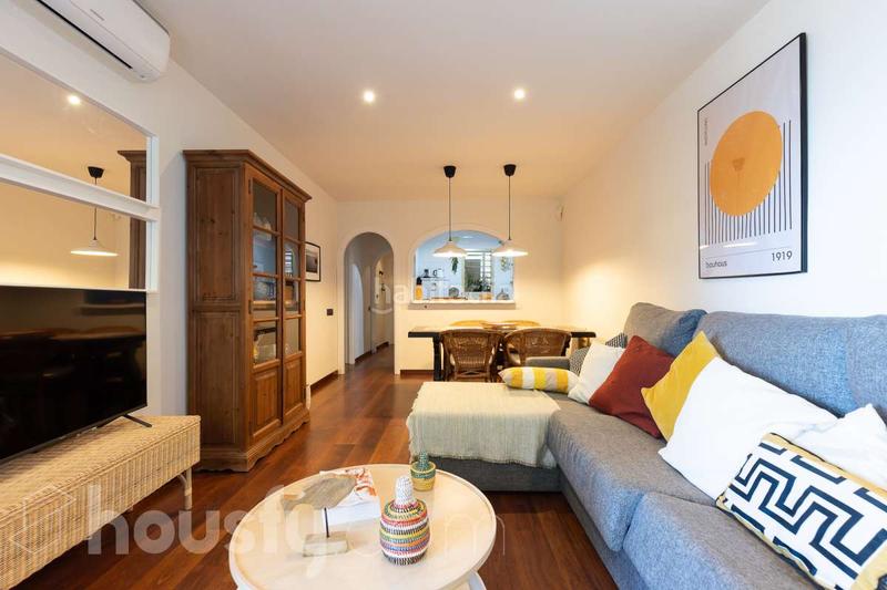 Foto 83da6d30-bbfb-454d-9001-1ce774d13995. Appartamento in carrer de la baixada platja cristall . in Miami Platja