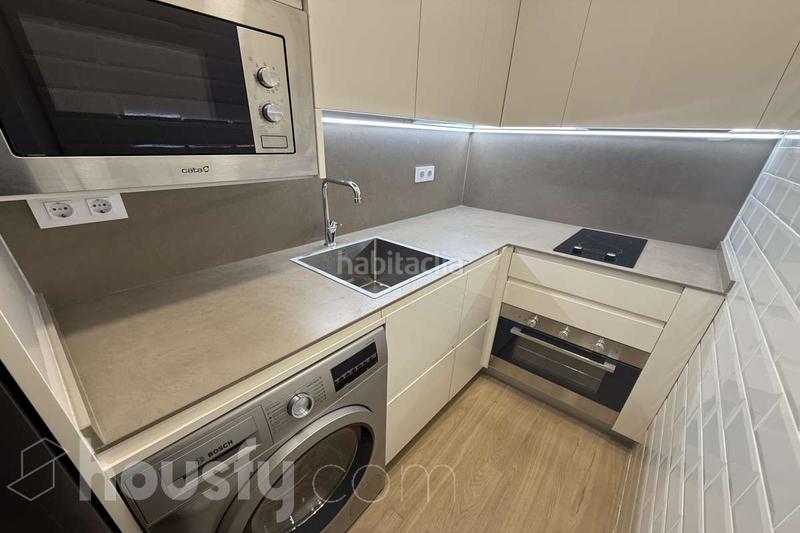 Foto 6a1d1bb0-6eb0-434b-8cf4-d82e5394e6ac. Affitto appartamento in calle del alcalde sainz de baranda . in Madrid