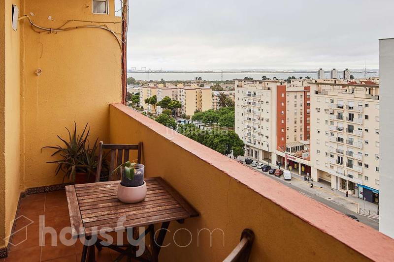 Foto 6f49cd17-647f-4508-8db6-de5a8170c4ac. Appartement dans av reyes catolicos . dans Centro Ciudad San Fernando