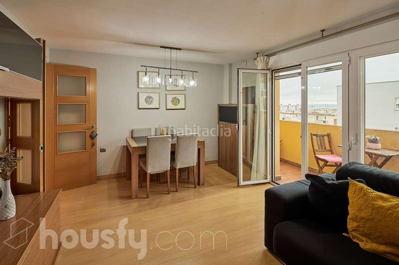 Foto b094eb76-032e-4ff7-93ad-1468b3fb0714. Etagenwohnung in av reyes catolicos . in Centro Ciudad San Fernando