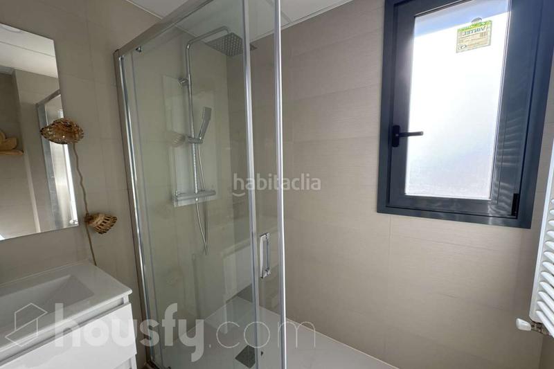 Foto 2e716da6-b8ba-44da-bf9b-2cb5b94ca1ee. Location appartement dans calle francisco antón . dans Alcalá de Henares