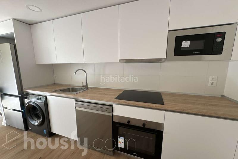 Foto 5844c71c-950f-4774-ba5e-b5f8d0f45c5e. Rent flat in calle francisco antón . in La Garena Alcalá de Henares