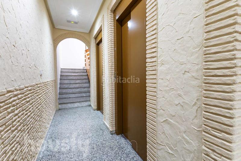 Foto e7c6e430-d314-41cf-b1c1-7ba6ed83aeb6. Pis a cl loma la . a Antonio Machado Torrevieja