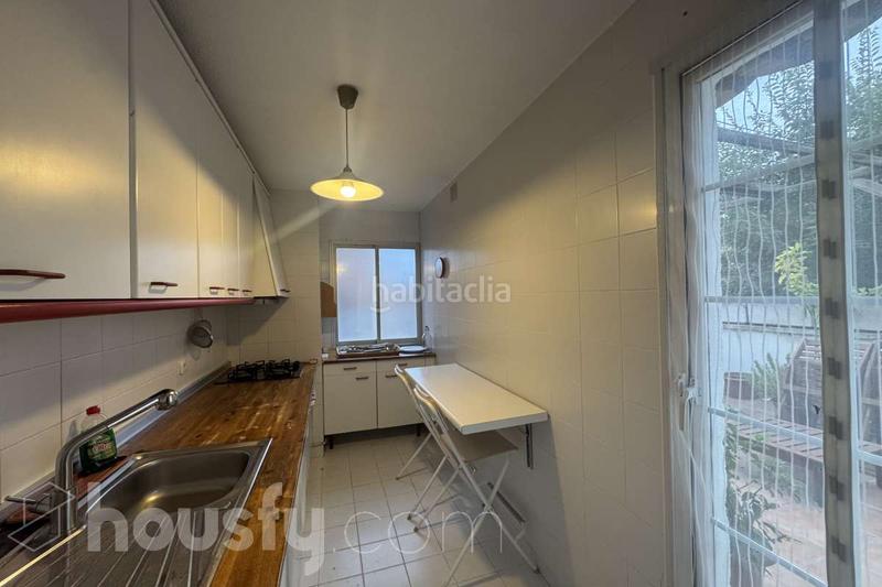 Foto 69117f1c-aa97-446b-8900-4e50eff36179. Rent flat in calle canoa . in Alameda de Osuna Madrid