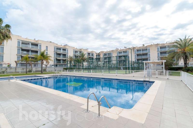 Foto 16c139ae-2a86-41aa-9355-de987f96e019. Location duplex dans carrer costa brava . dans Almenara