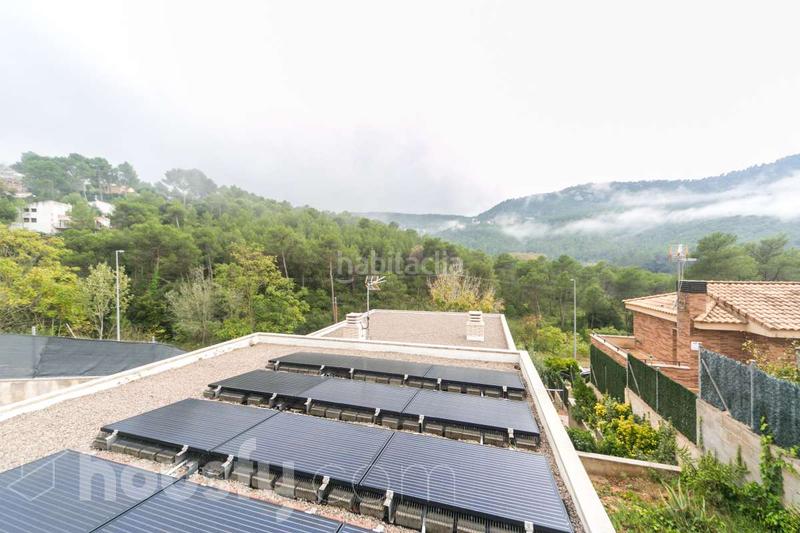 Foto d546c90f-0743-488b-b9b9-8bbedd7d68f8. Casa a carrer de valència . a Vallirana