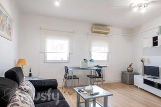 Miete Etagenwohnung in Calle de athos .