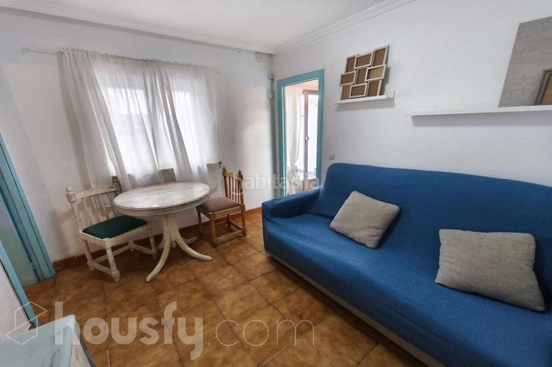 Foto b2ff83ab-f4b7-40d3-85df-9892107352d1. Alquiler piso en calle falcinelo . en Puerta Bonita Madrid