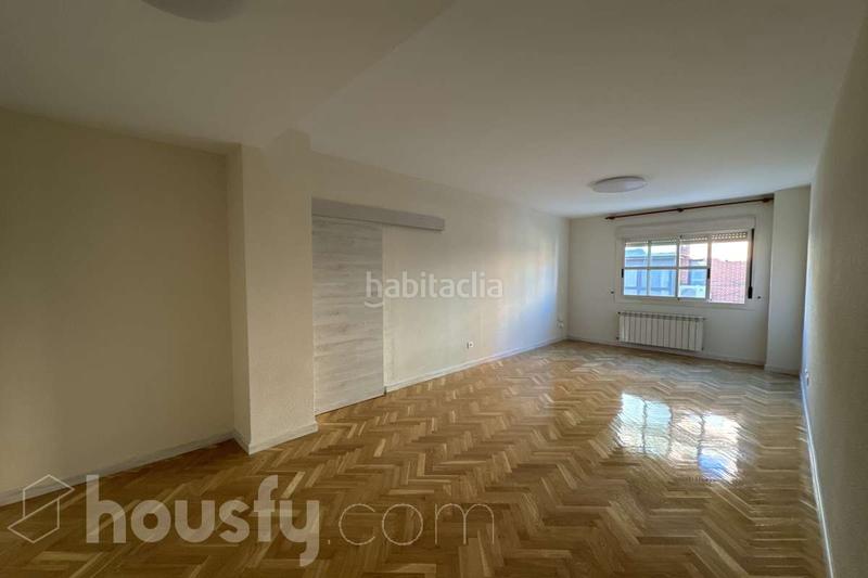 Foto 641a0912-7949-4eec-b646-79787f35df8b. Affitto appartamento in calle la coruña . in Las Dehesillas-Vereda de los Estudiantes Leganés