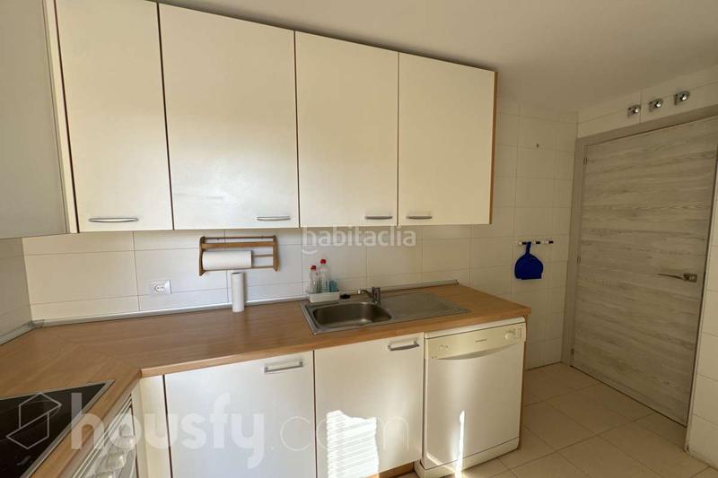 Foto 2afc0fc5-021d-4f24-a24c-9e94974b9ca1. Location appartement dans calle la coruña . dans Las Dehesillas-Vereda de los Estudiantes Leganés