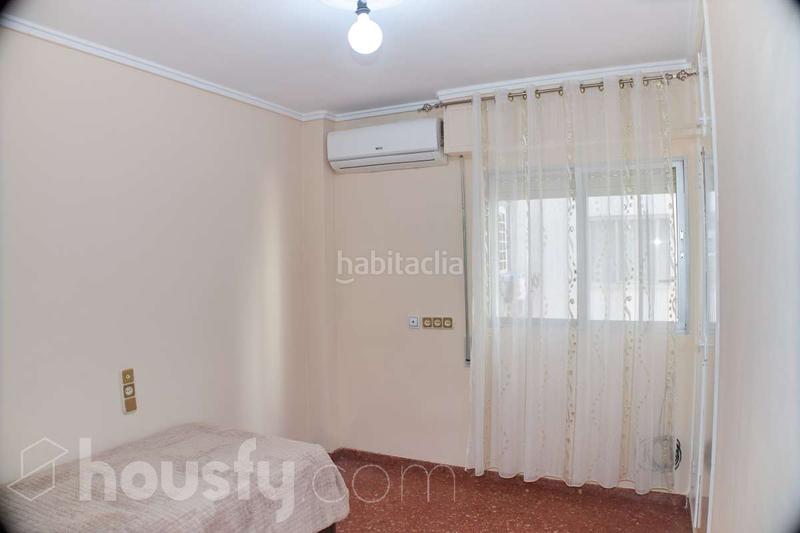 Foto 44bdd708-f5c9-458e-9540-8560337bf776. Pis a calle gabriel miro . a Plaza Elíptica - República Argentina Gandia