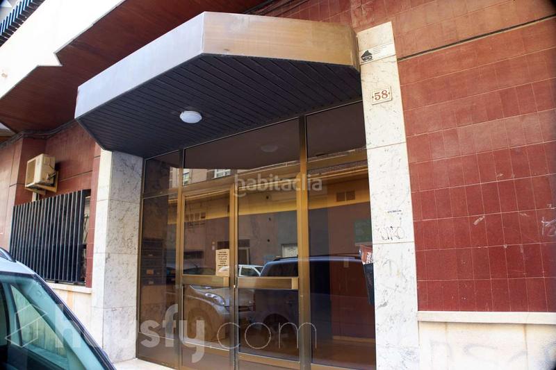 Foto 4c85d36a-17c9-42c2-a2b7-d715bdc701ea. Piso en calle gabriel miro . en Plaza Elíptica - República Argentina Gandia