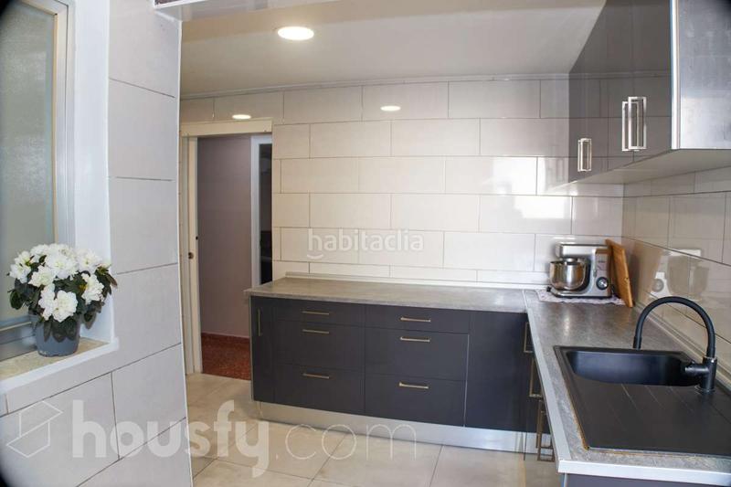 Foto 5a7f34d5-530e-4bb0-9e8d-f79a8fdfce26. Piso en calle gabriel miro . en Plaza Elíptica - República Argentina Gandia