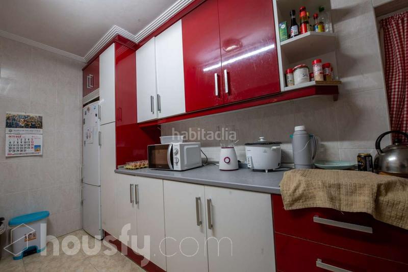 Foto 1b62a2bb-ff8b-45ee-82b7-b795600c03a7. Appartement dans calle eduardo martínez torner . dans Oviedo