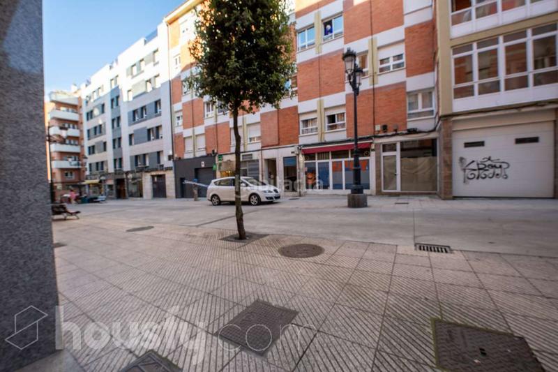 Foto 3de596b6-9c11-4724-8e3b-8b83f73d166d. Flat in calle eduardo martínez torner . in El Cristo Oviedo