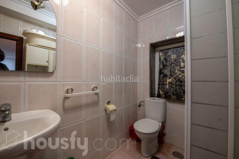 Foto 957eabb9-133e-4988-bb4c-a0f2036a8811. Flat in calle eduardo martínez torner . in El Cristo Oviedo