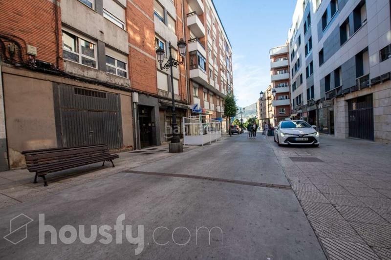 Foto a5d3491a-04ef-4ac9-8acb-e9268a20dc6a. Flat in calle eduardo martínez torner . in El Cristo Oviedo