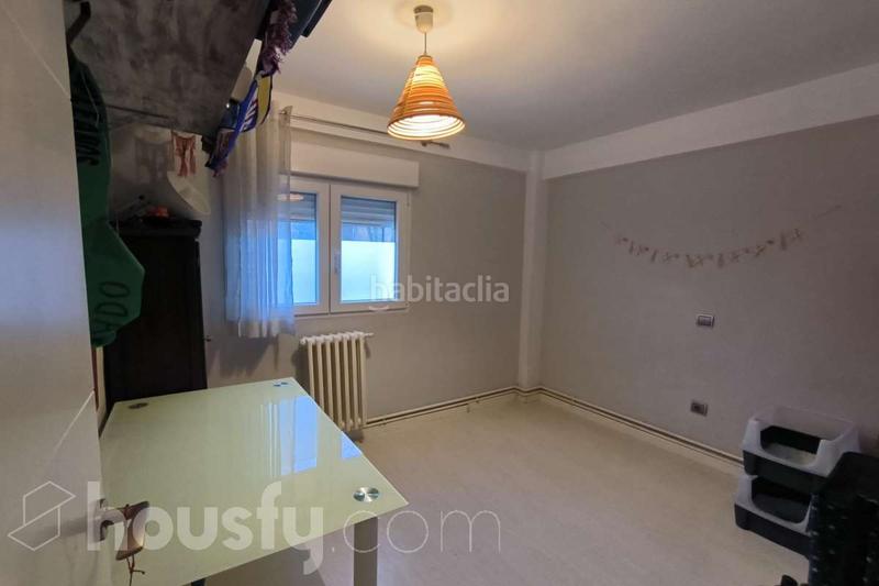 Foto db1bfd85-20c9-40f9-af2b-54f315220c33. Appartamento in calle del cardenal gonzález de mendoza . in Guadalajara