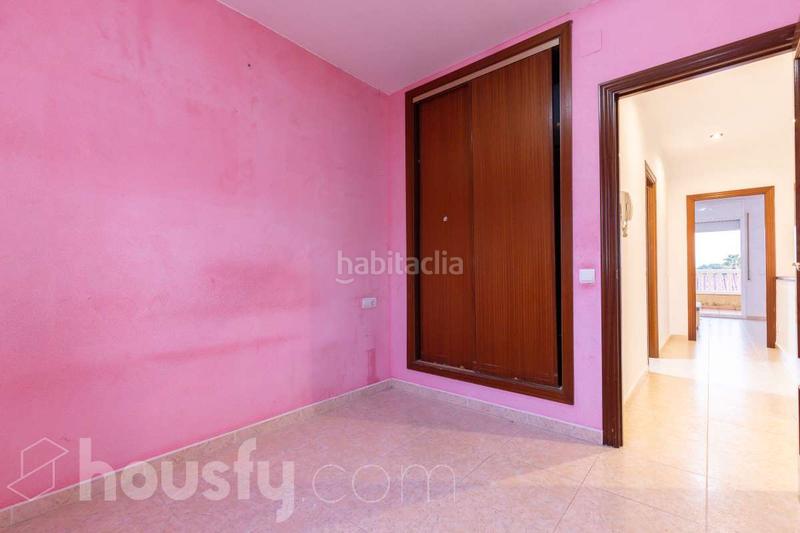 Foto a4fbfc62-9a5e-4610-a6b5-9cae570900ad. House in cl de les gardenies . in Platja de Mont-roig Mont-roig del Camp