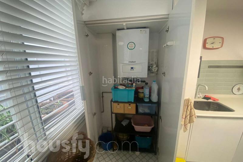 Foto bc93a66a-486f-40cb-9c64-35394161649b. Alquiler piso en calle monzón . en sector sur - la palmera - reina mercedes Sevilla