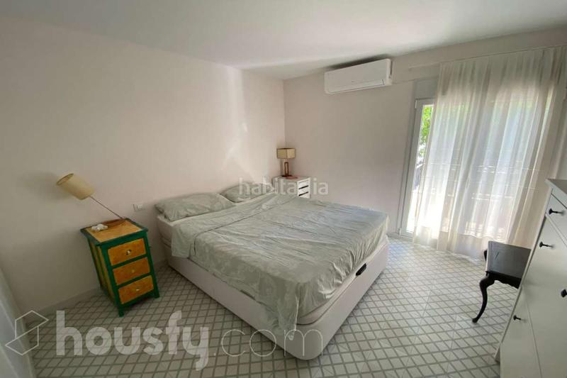 Foto d90b15dc-c04a-414c-9340-a456776c7fa5. Alquiler piso en calle monzón . en sector sur - la palmera - reina mercedes Sevilla