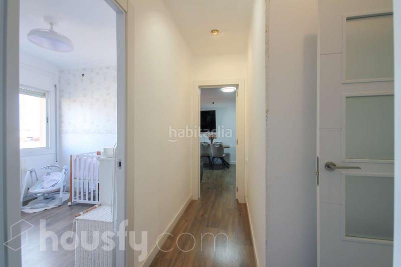 Foto 0456b080-b05b-47a4-b915-7487439335a3. Flat in cl madrazo de . in Can Rull Sabadell