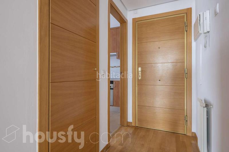Foto a3db80e0-0899-47ba-8029-d6c182e021de. Rent flat with heating pool in Simancas Madrid