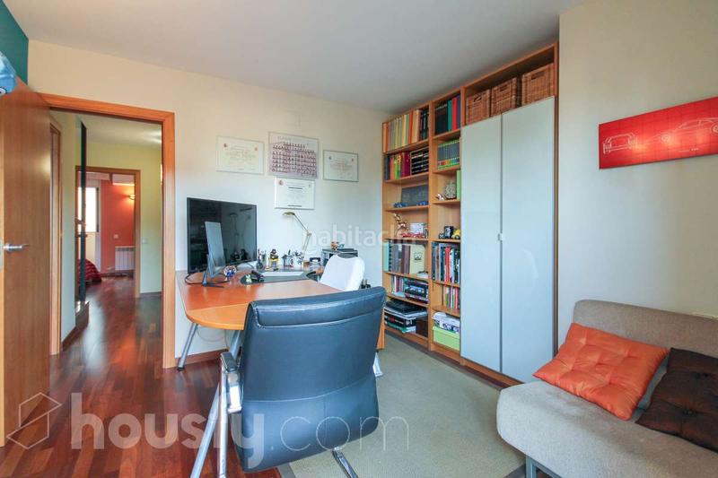 Foto 37626d15-9b50-4a27-9b4d-ba89c8830c6a. Casa pareada en cl pere rovira . en Sant Andreu de la Barca