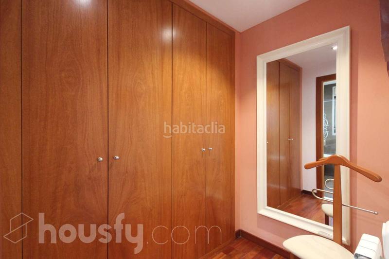 Foto 834d5382-758c-4d4d-96b3-7fc1863c7d0e. Casa pareada en cl pere rovira . en Sant Andreu de la Barca