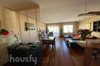 Etagenwohnung in Carrer de l'Alegria .