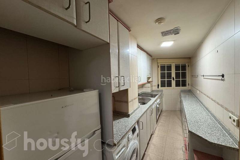 Foto 3540deec-81da-46df-9f1e-302cdebe722b. Rent flat in calle enrique velasco . in Numancia Madrid