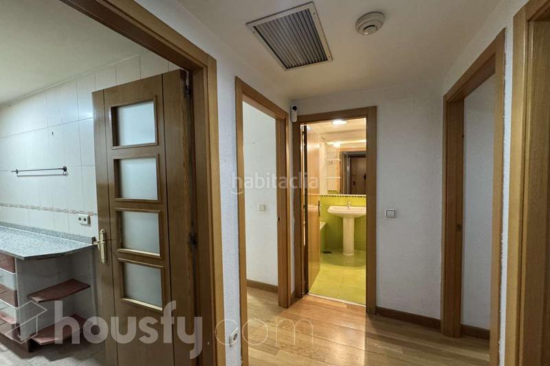Foto 71c955e8-c0aa-4038-8373-14619abce485. Rent flat in calle enrique velasco . in Numancia Madrid