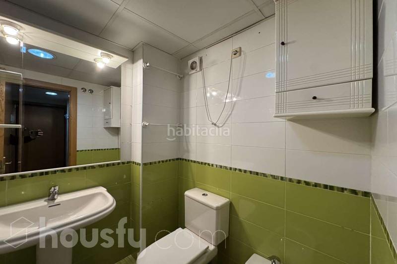 Foto ffd0ac80-d24e-423e-8971-34703a0d90c0. Rent flat in calle enrique velasco . in Numancia Madrid