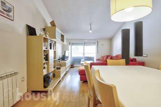 Flat in Carrer de l'església ( les fonts ) .